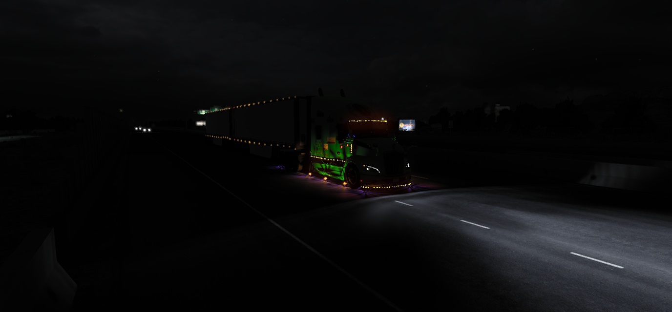 Image by abcdtruck_2356
