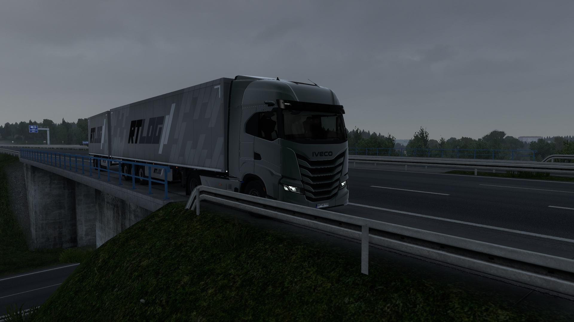 Image by Holle2025