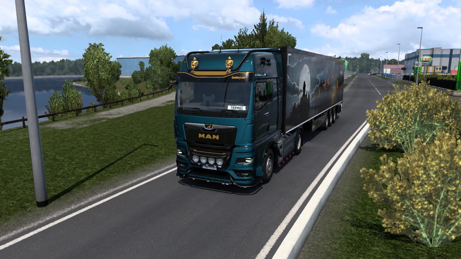 Image by thomasthamrt