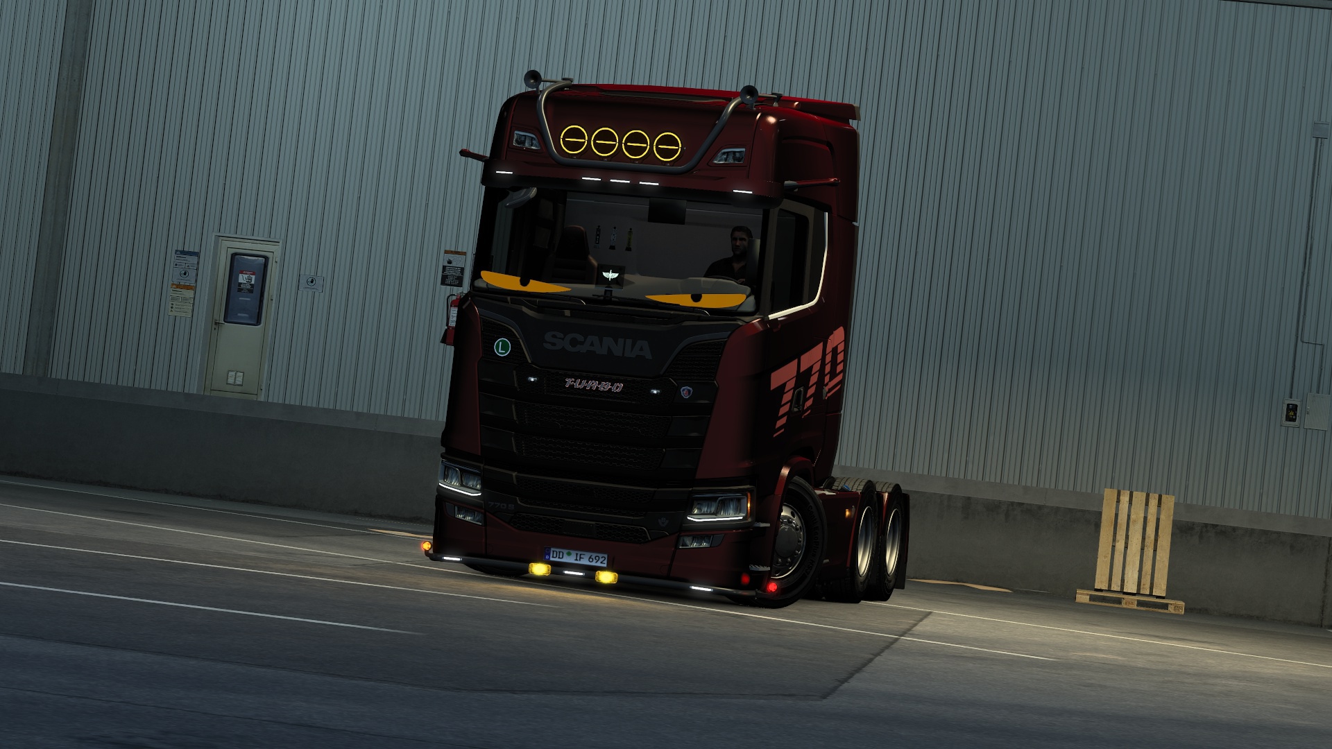 Image by AmirH0ssein