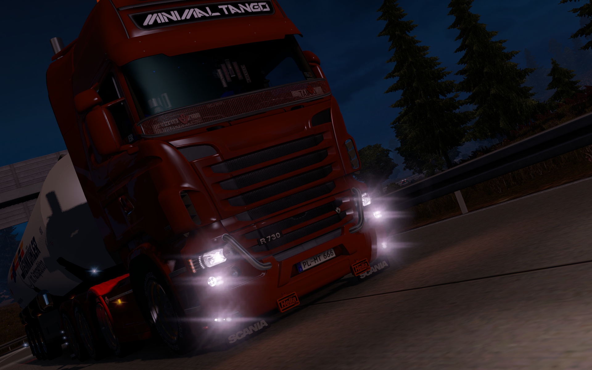 Image by MinimalTango