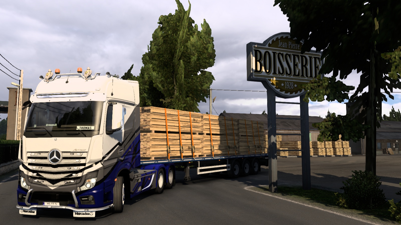 Image by thomasthamrt