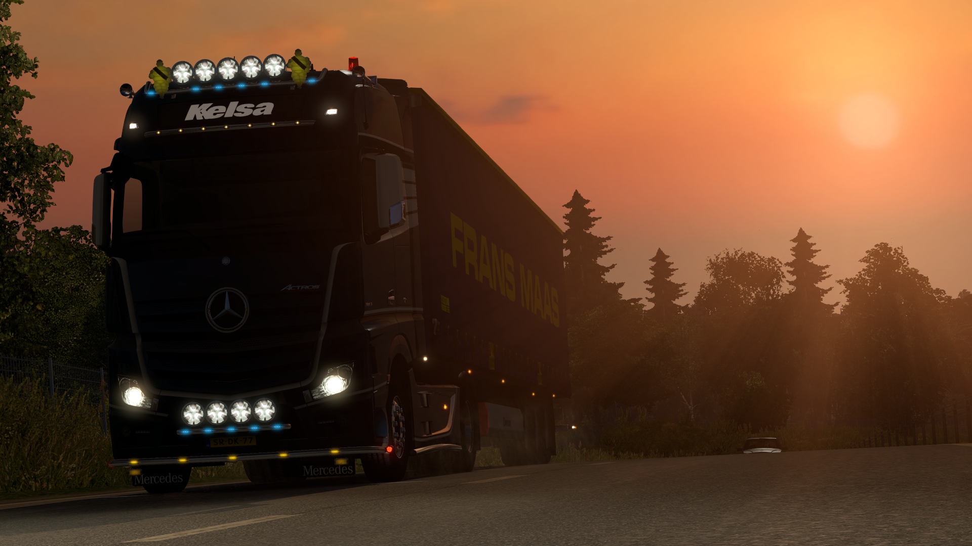 Image by HeinShouyya