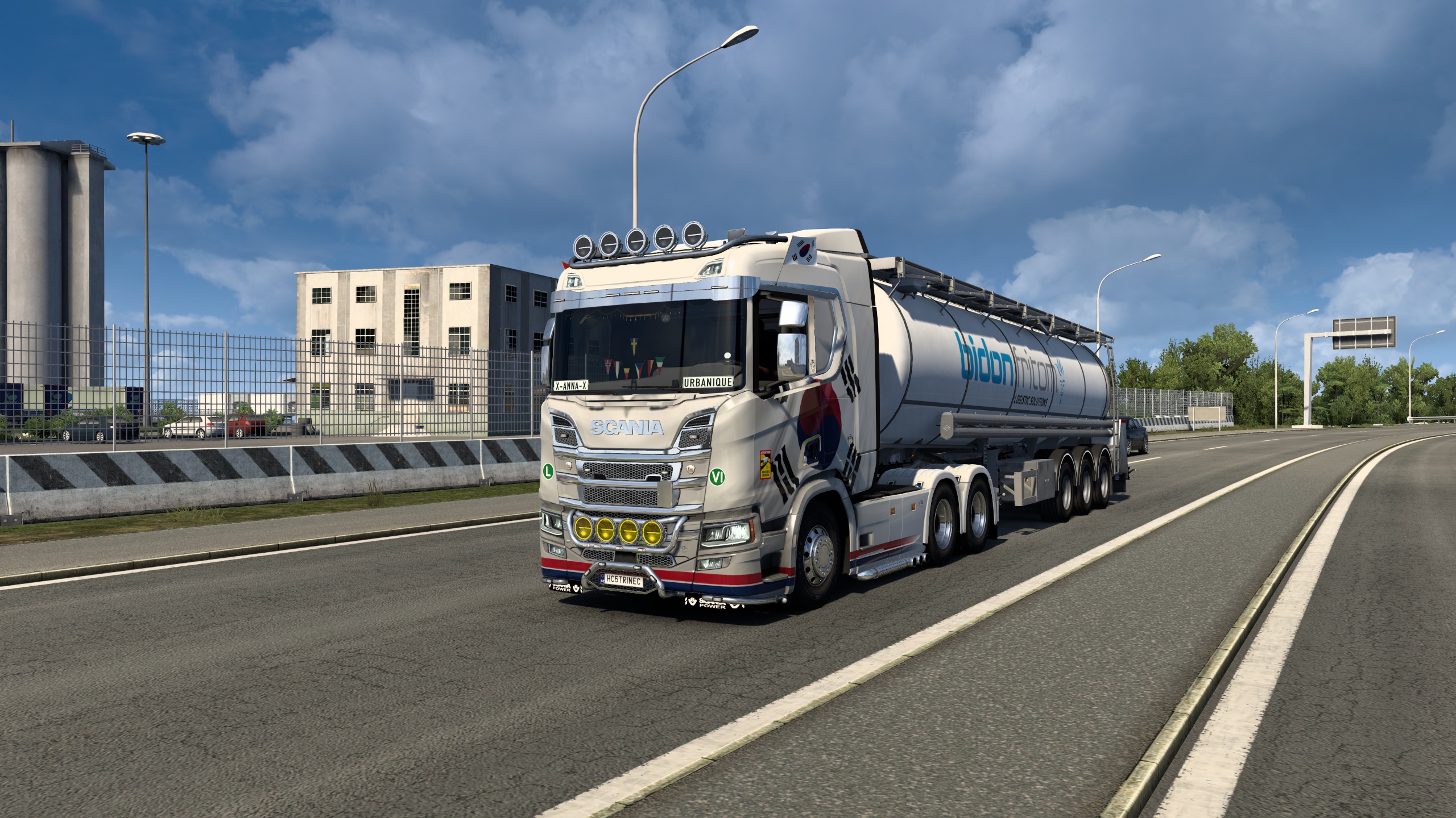 Image by urbanique75