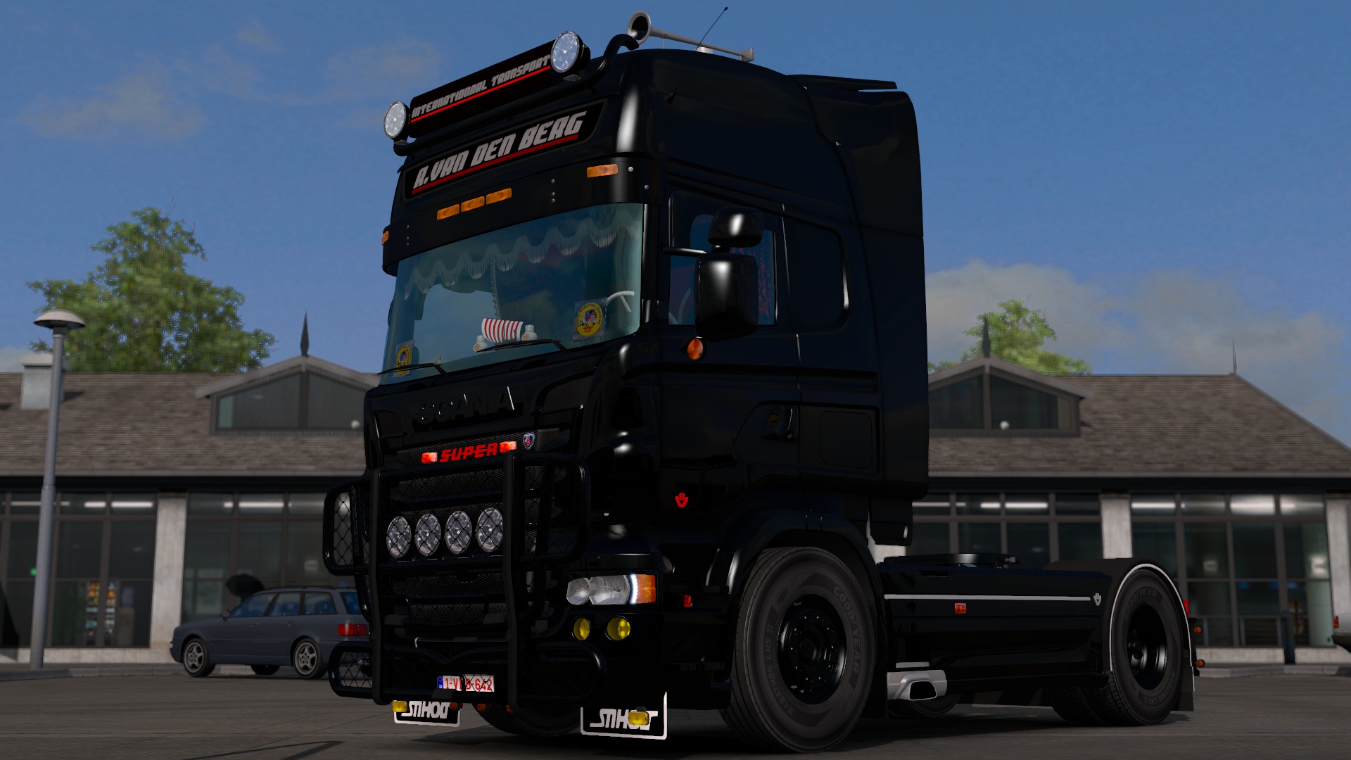 Image by robbevandenberg