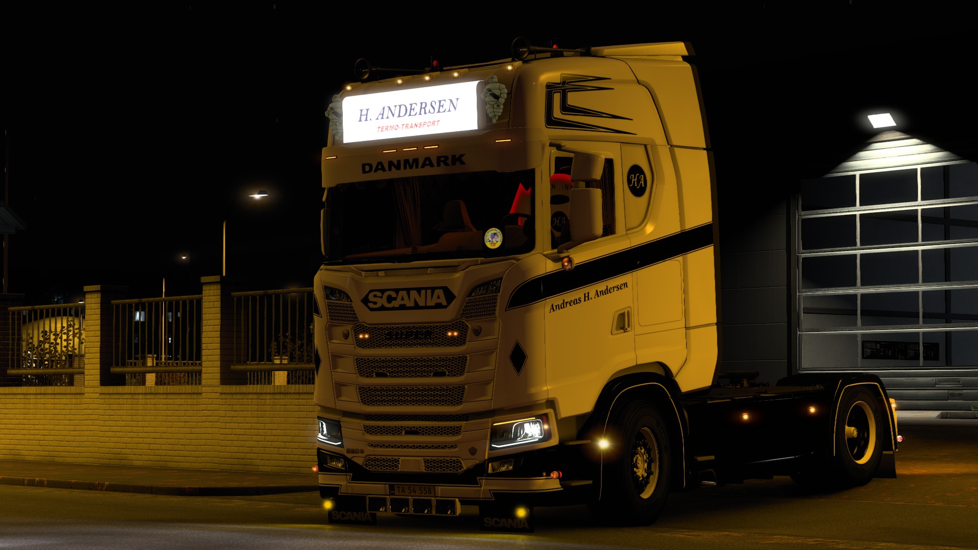 Image by AndreasHolm