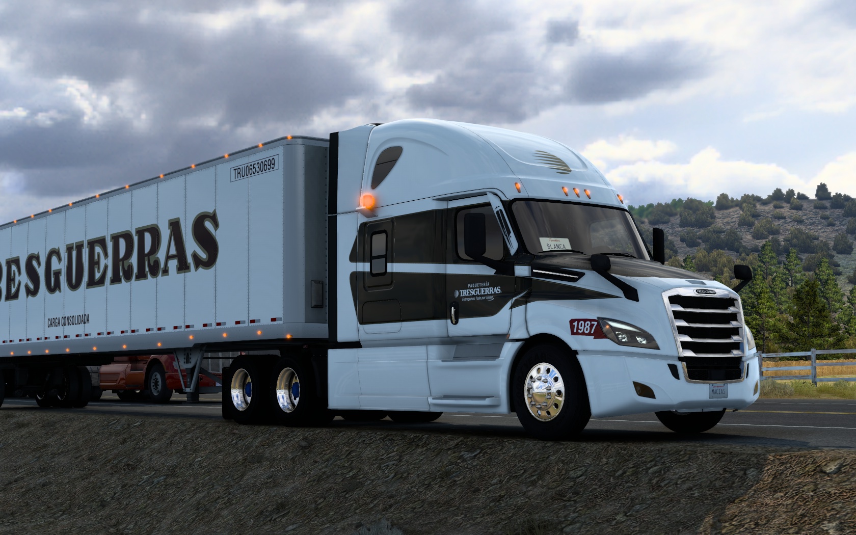 Image by DiegoMacias