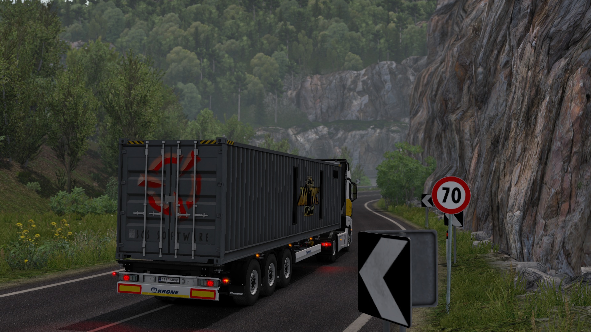 Image by MartyRoziik