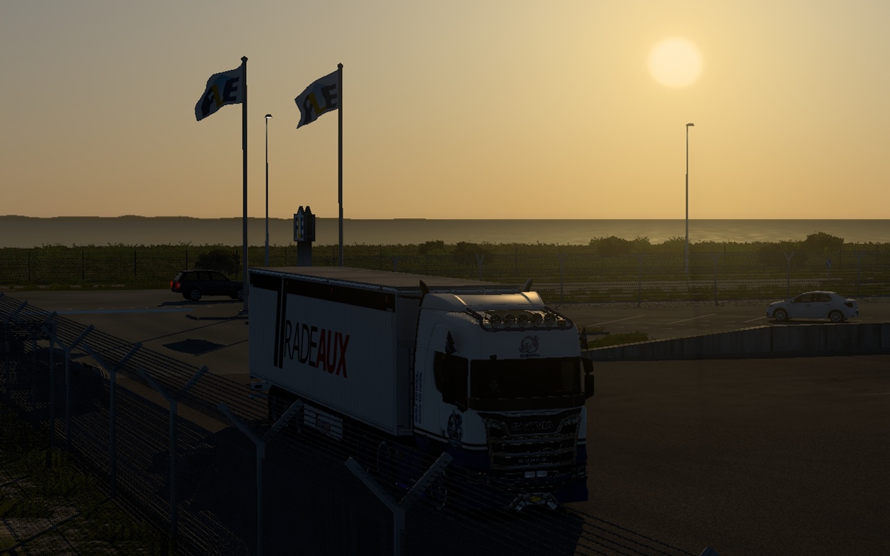 Image by ExtraContinent