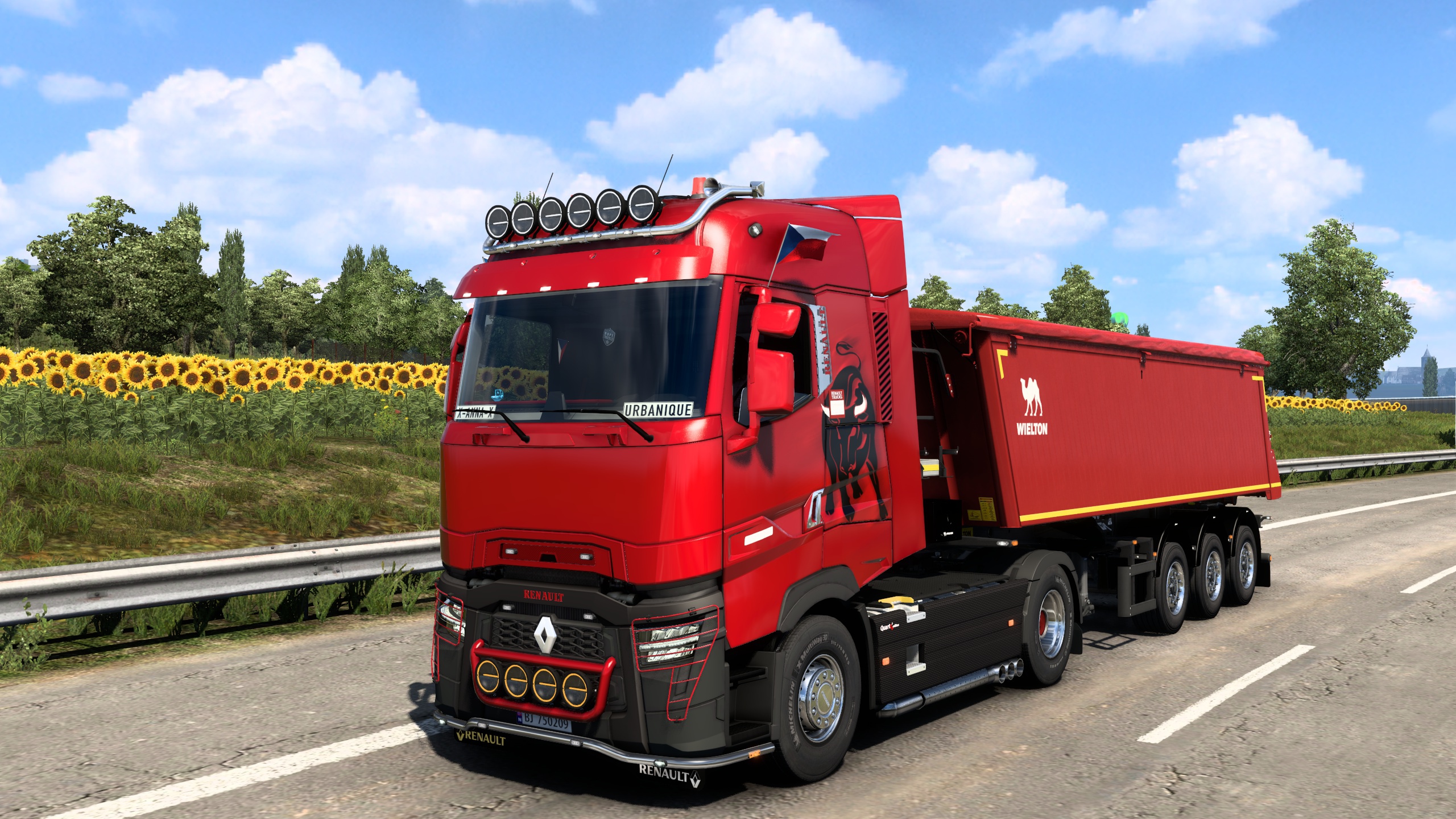 Image by urbanique75