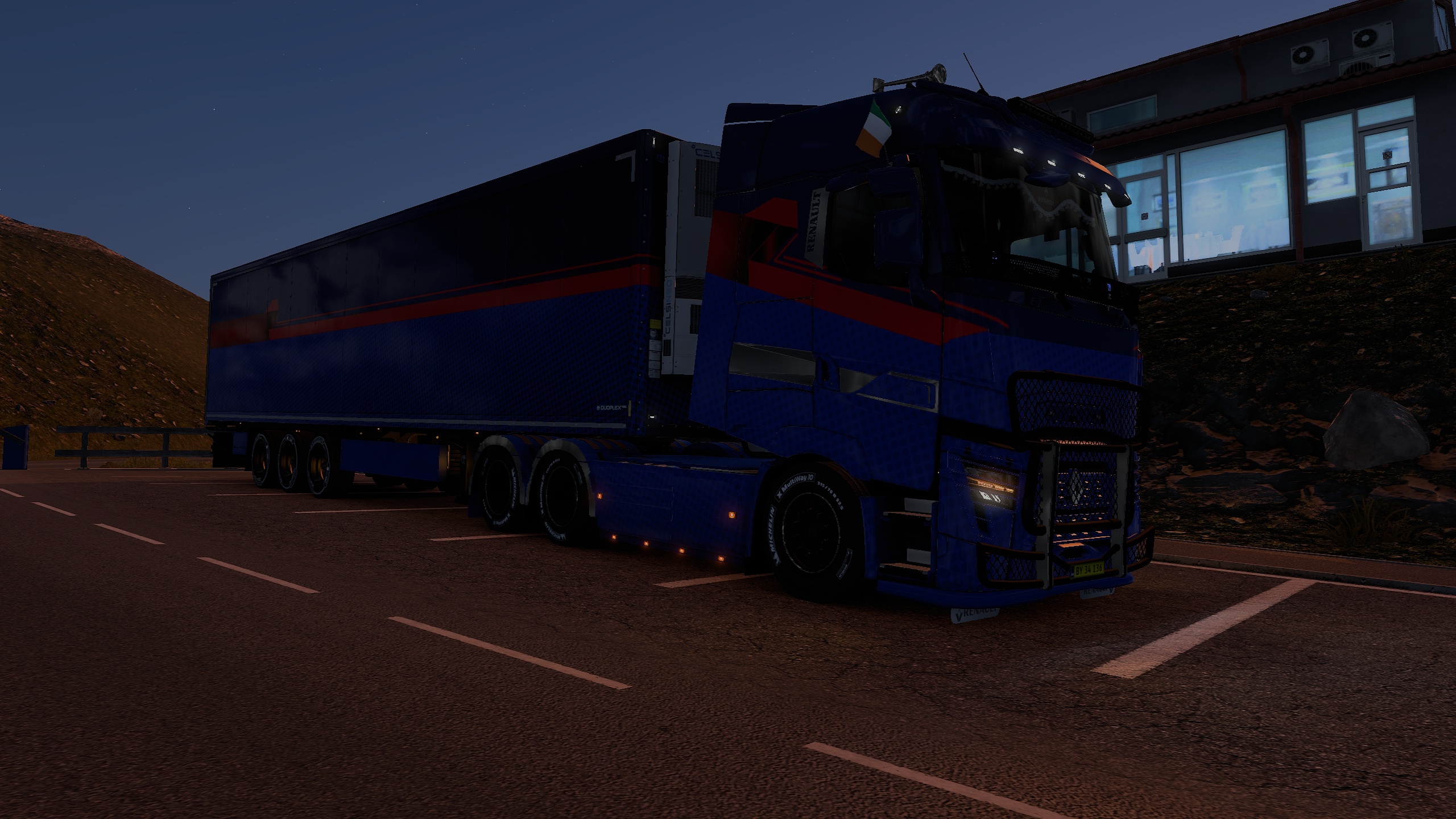 Image by simonolesendk1