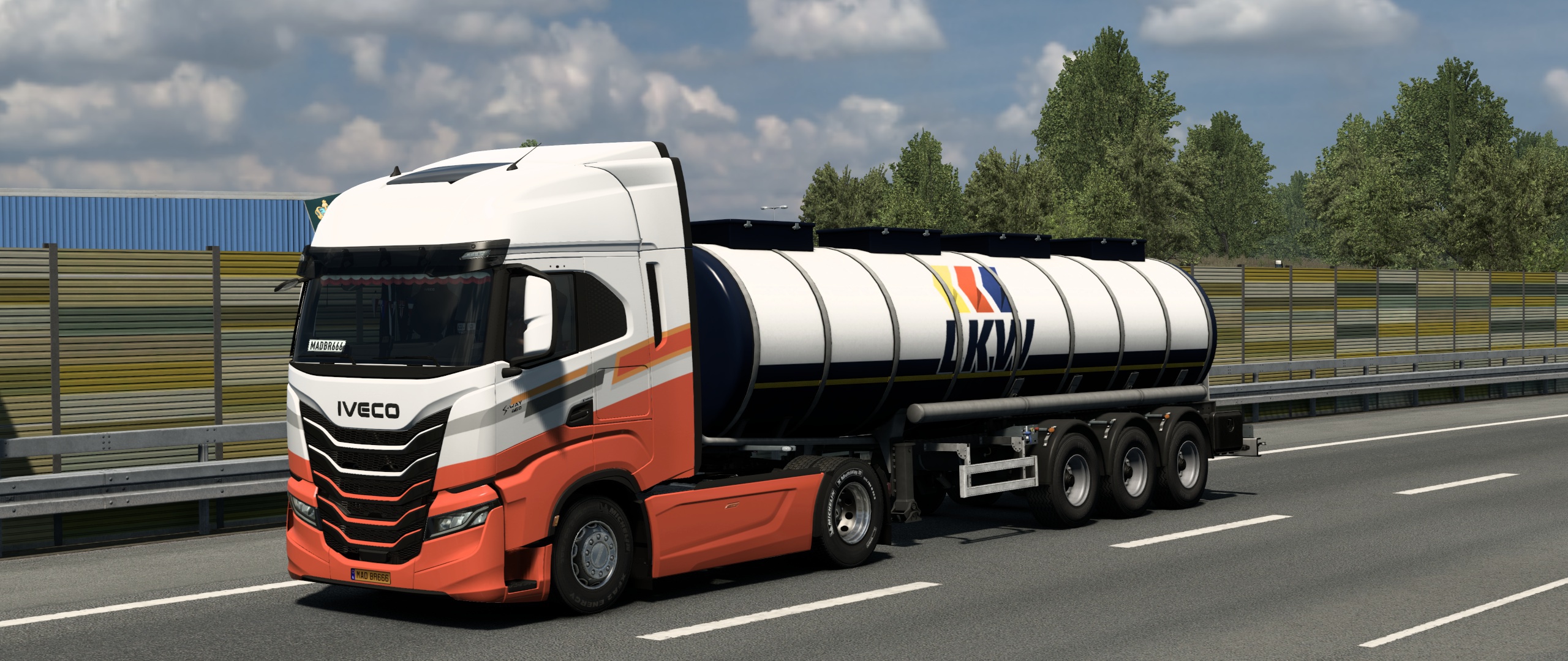 Image by madrugagato