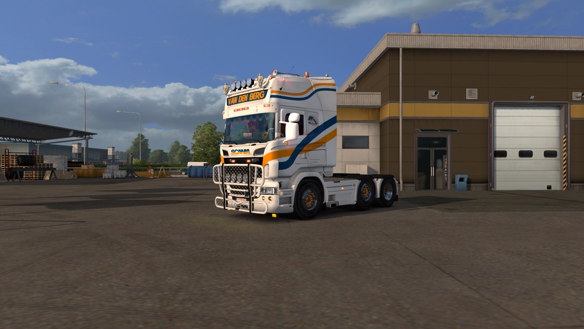 Image by robbevandenberg