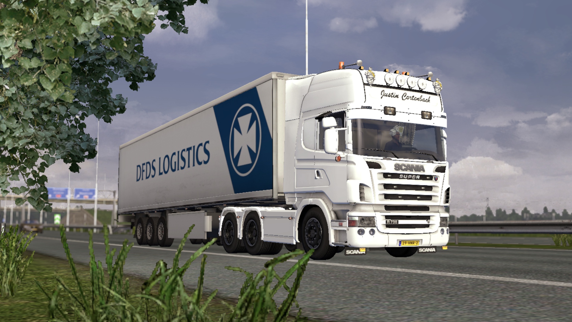 Image by justincortenbach