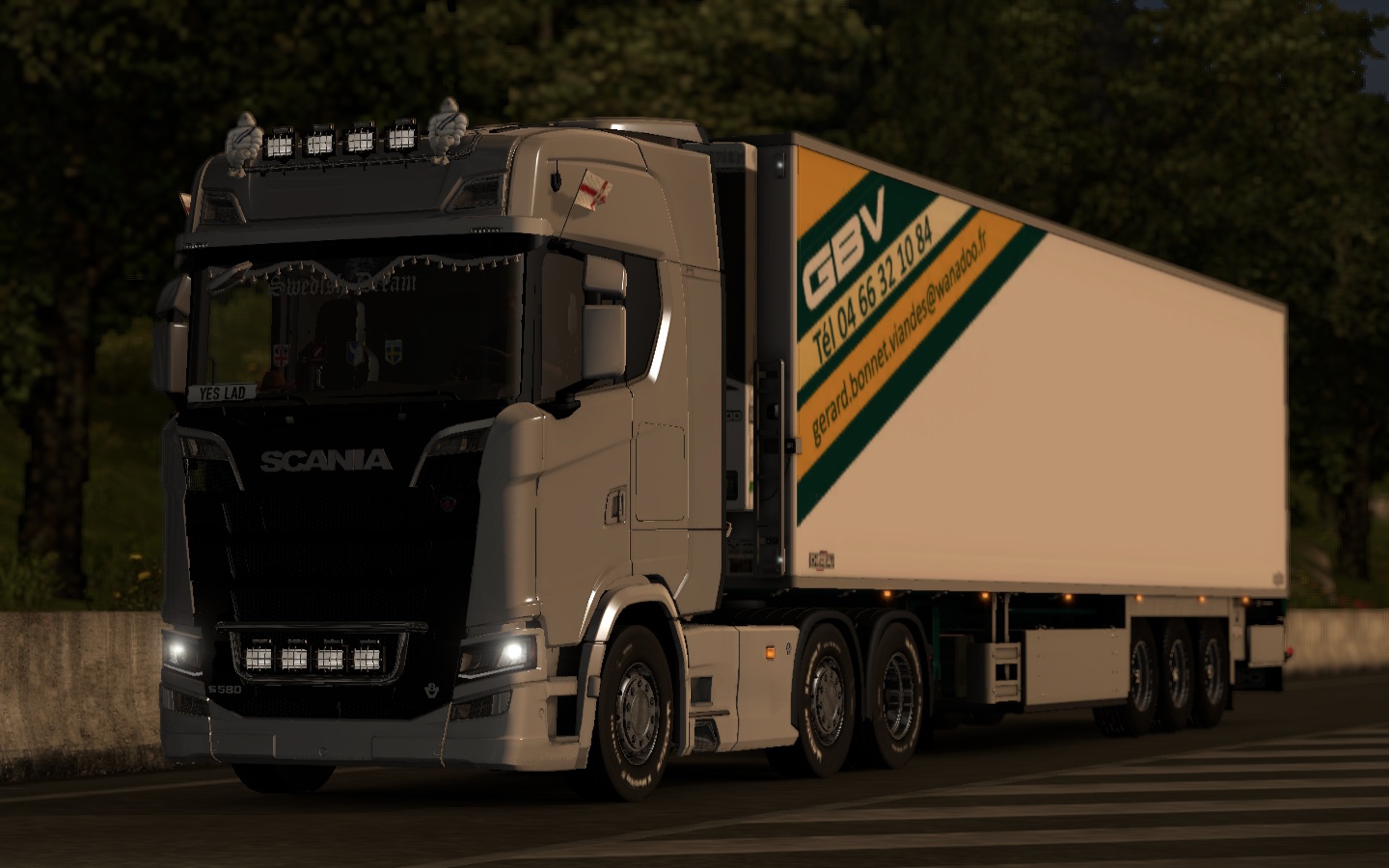 Image by The_Diddler