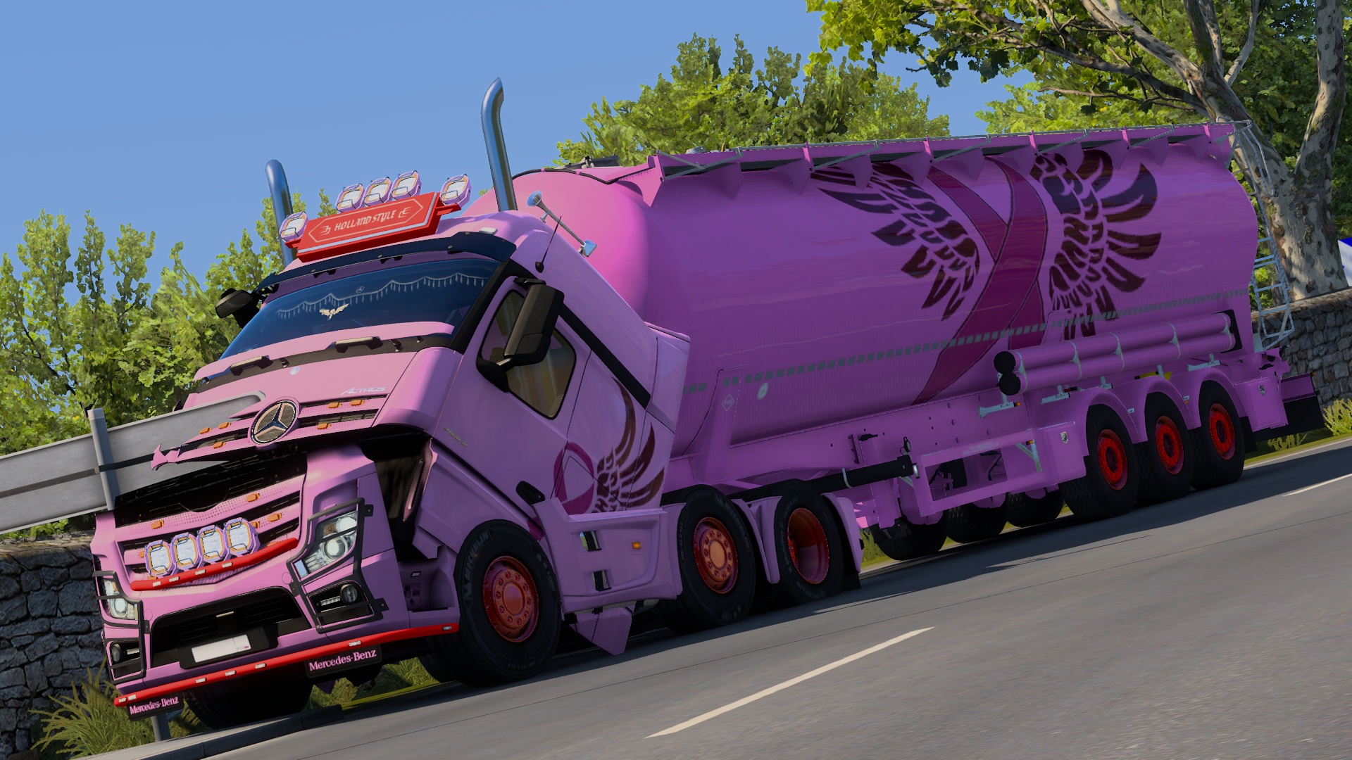 Image by AmsterdamTrucker