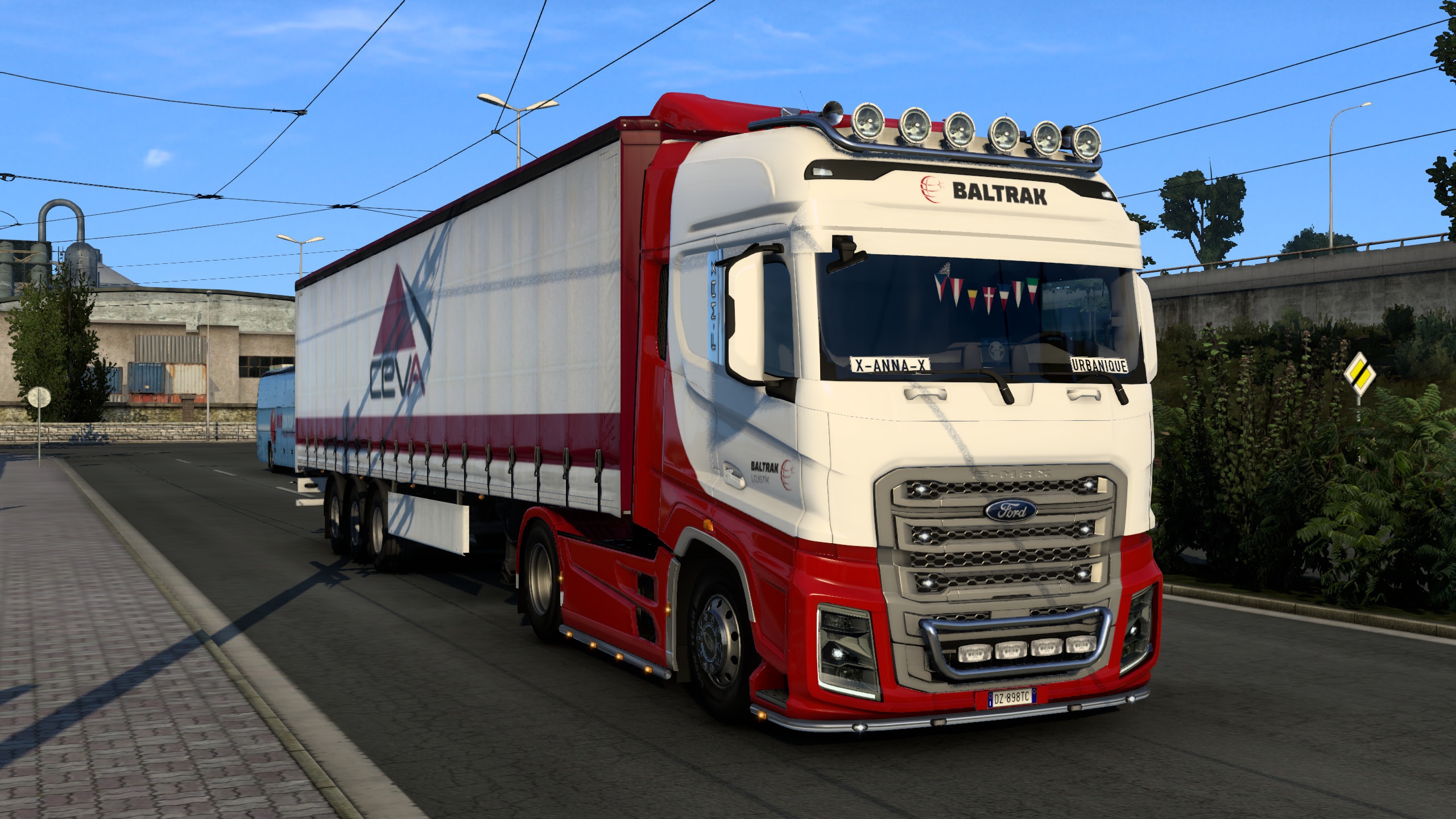 Image by urbanique75