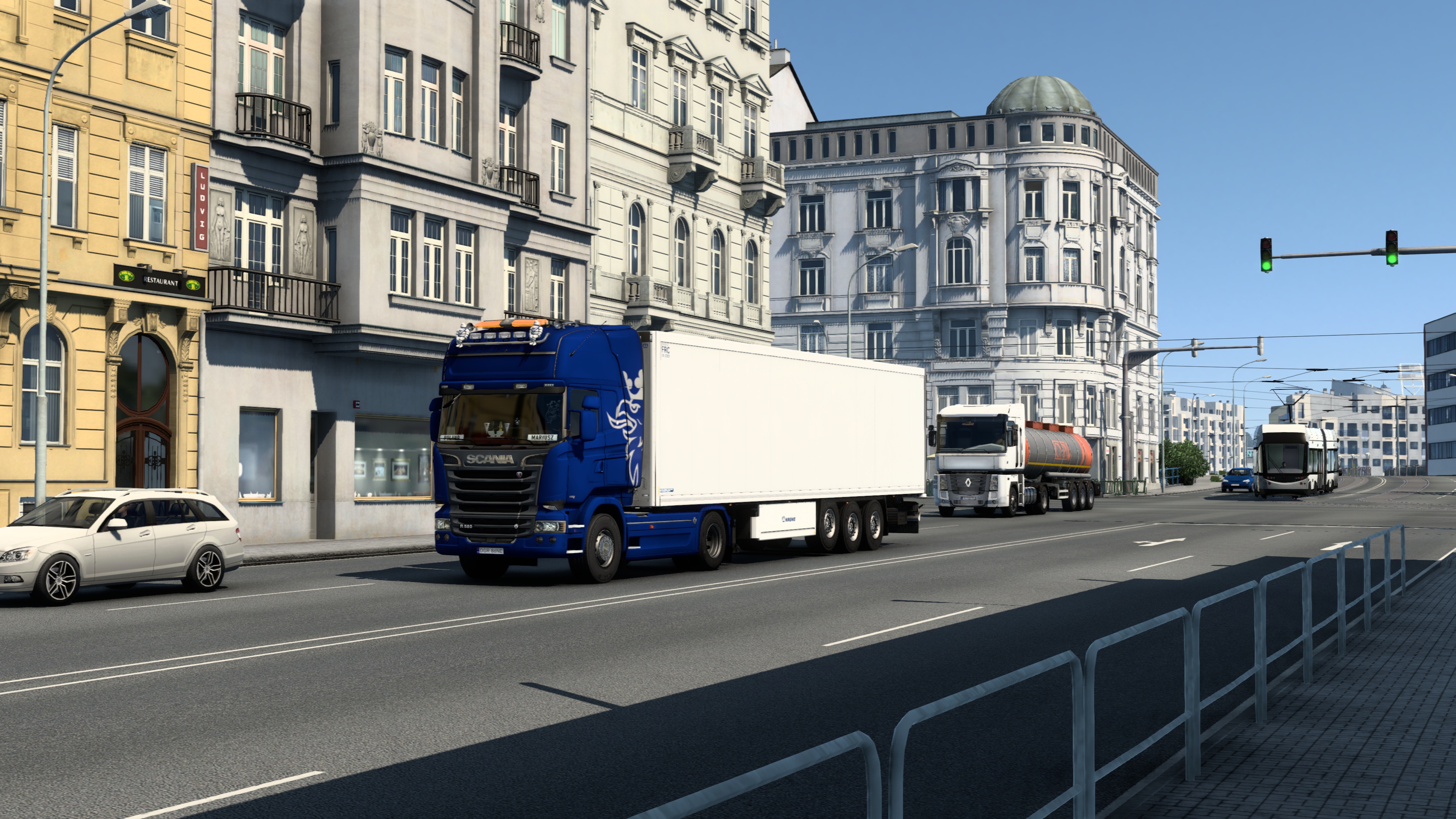 Image by MLigudzinski