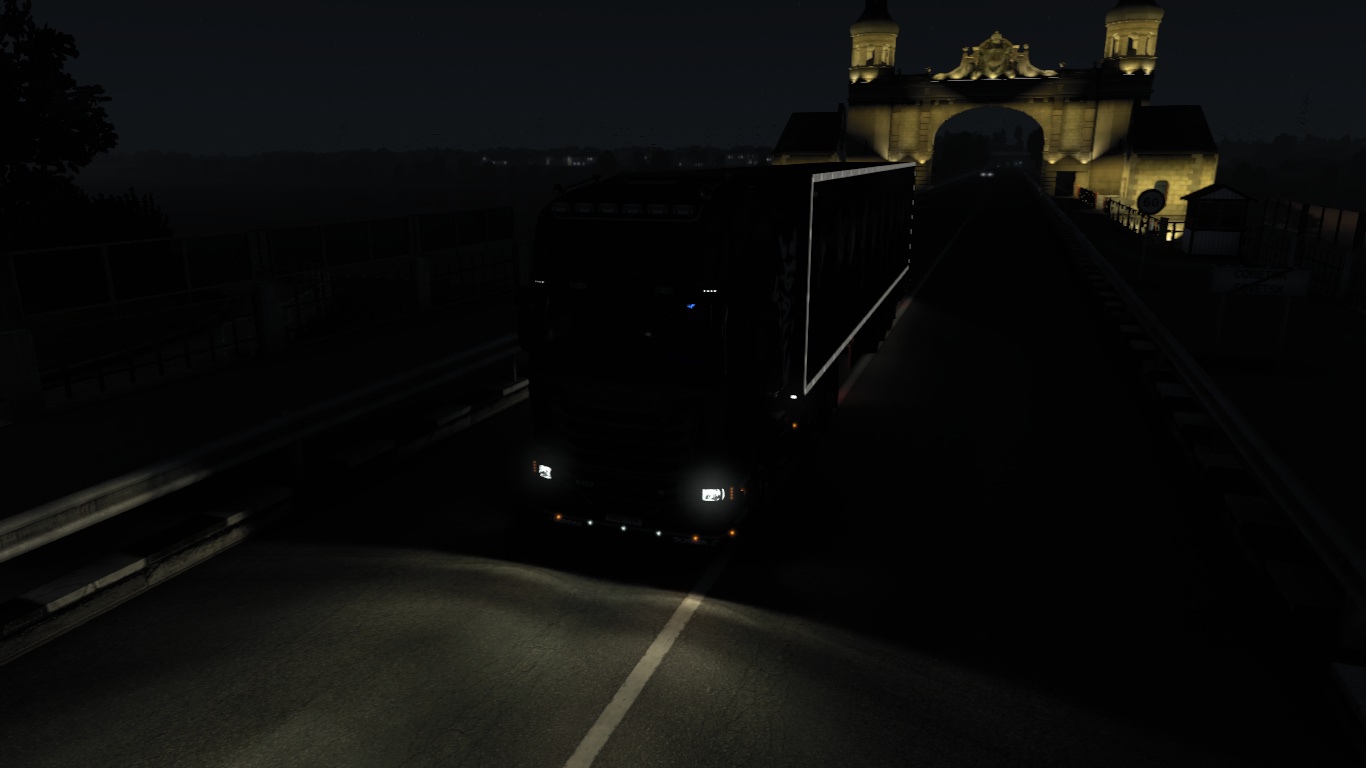 Image by carlosgrotmann