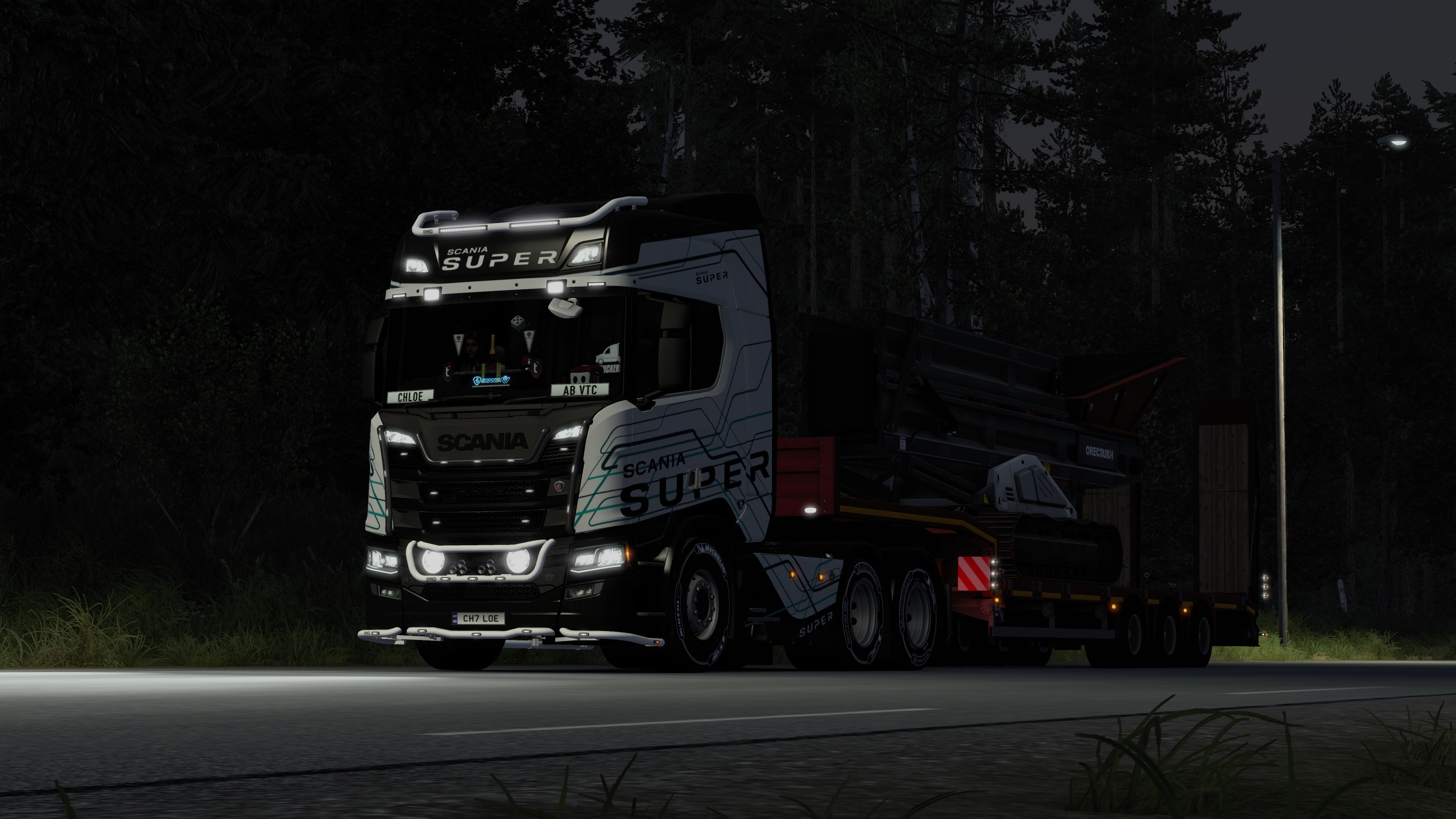 Image by ChlxeThomson