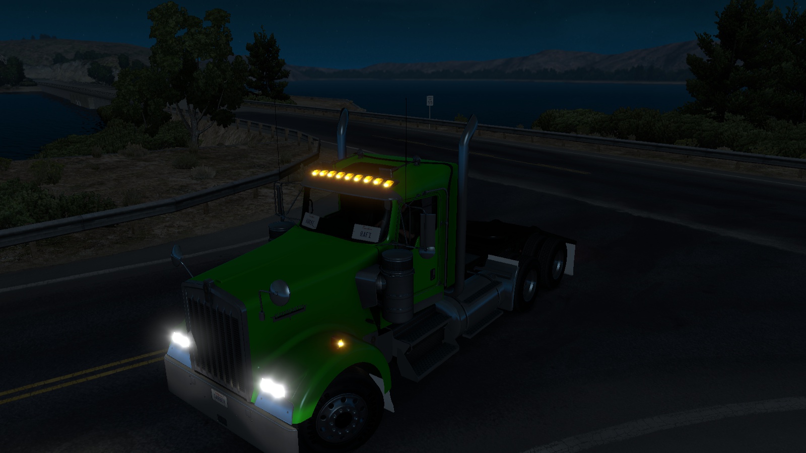 Image by GabberGlatze