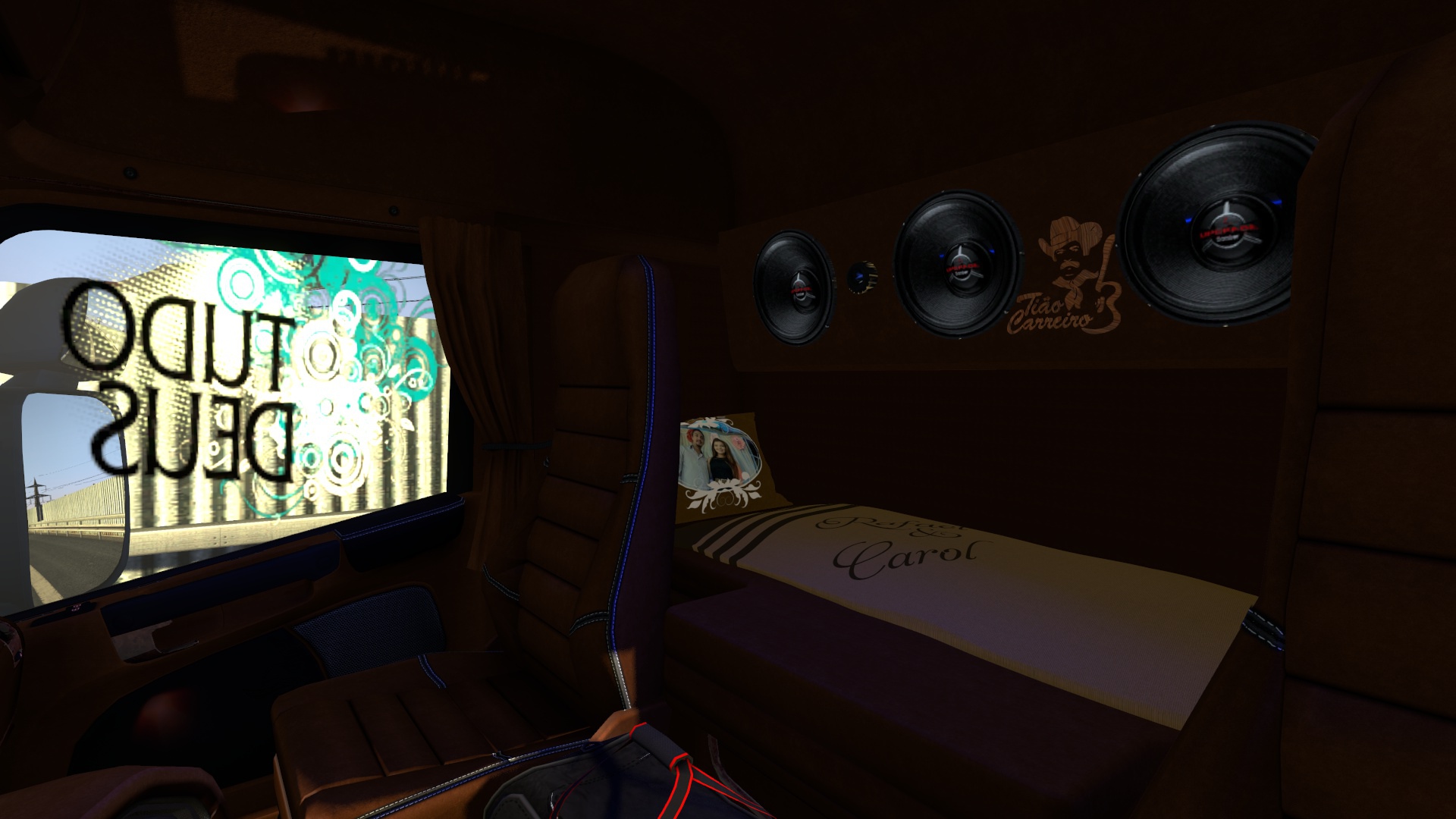 Image by RaphaelMacouly