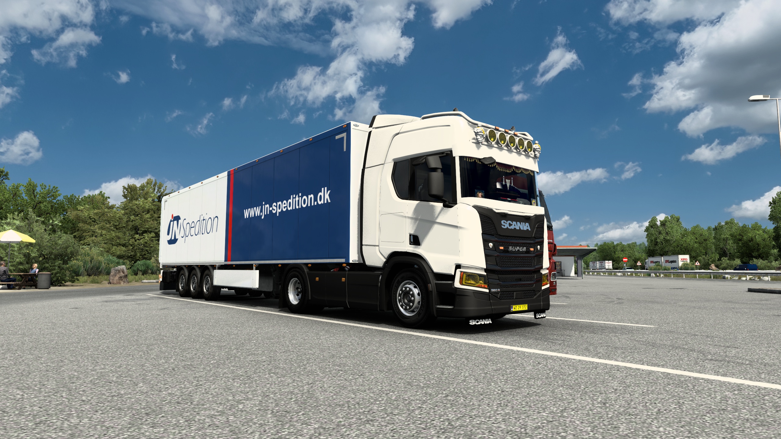 Image by PetersenTrucking