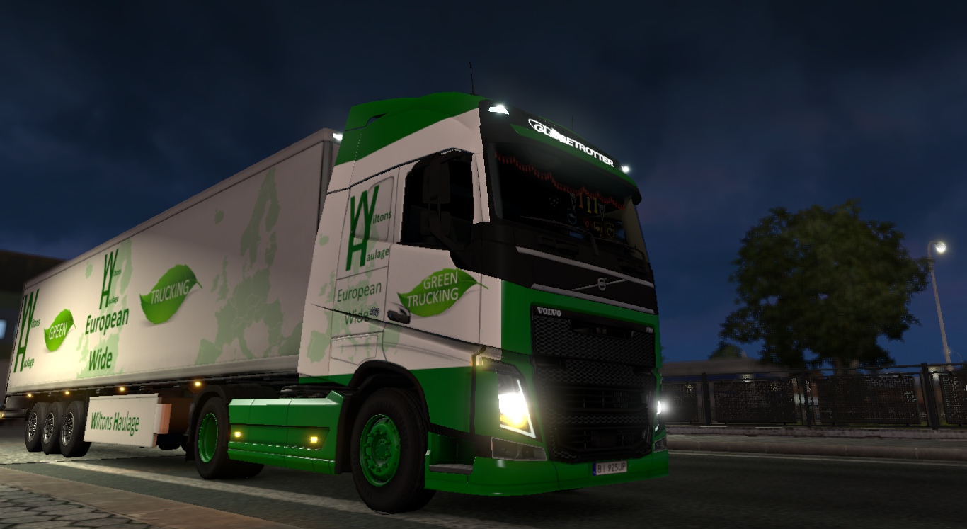 Image by danbyization