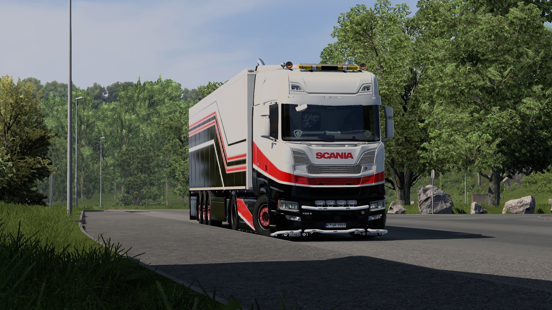 Image by Miyamizu_Mitsuha