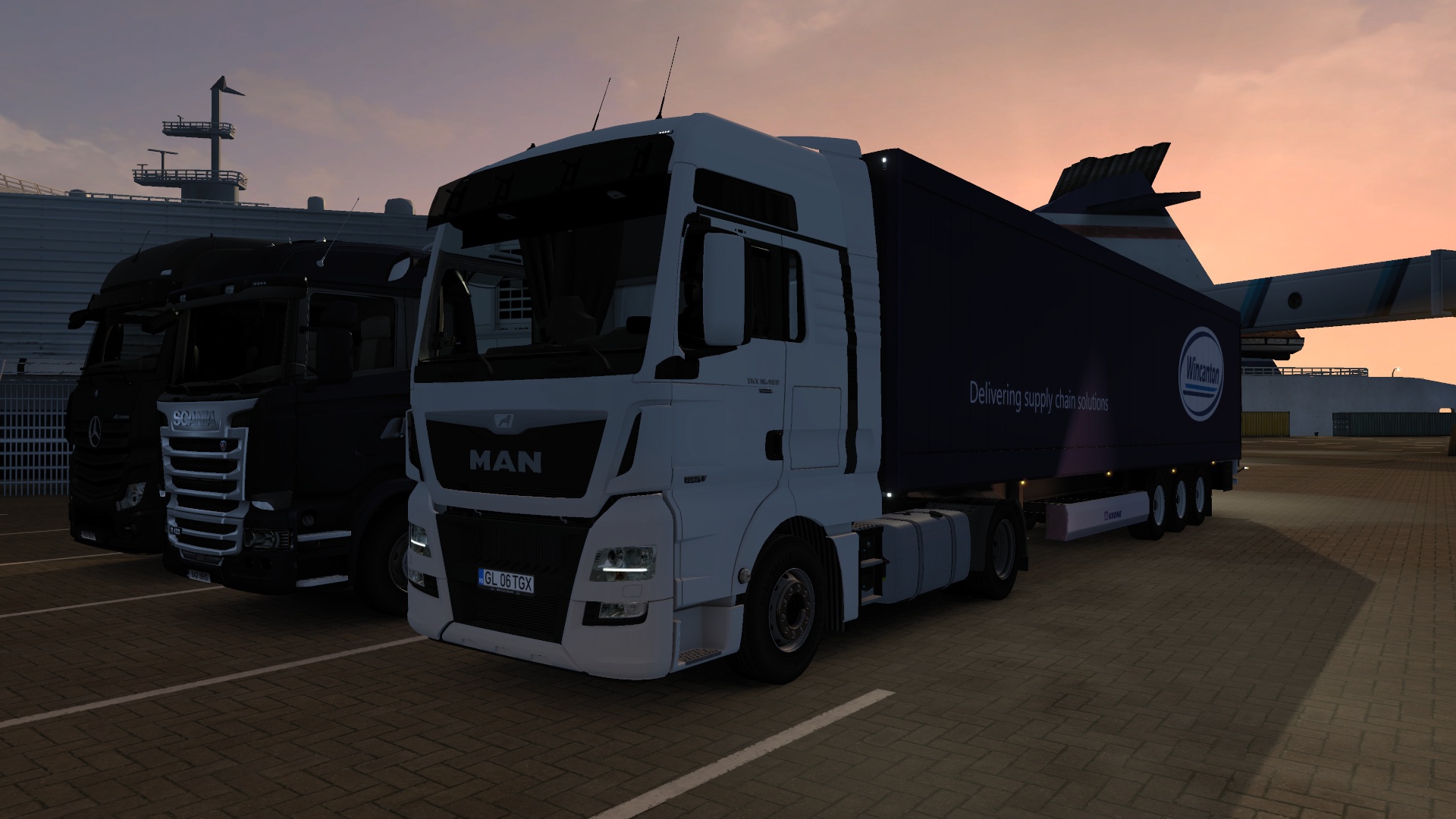 Image by IlyaMiloserdov