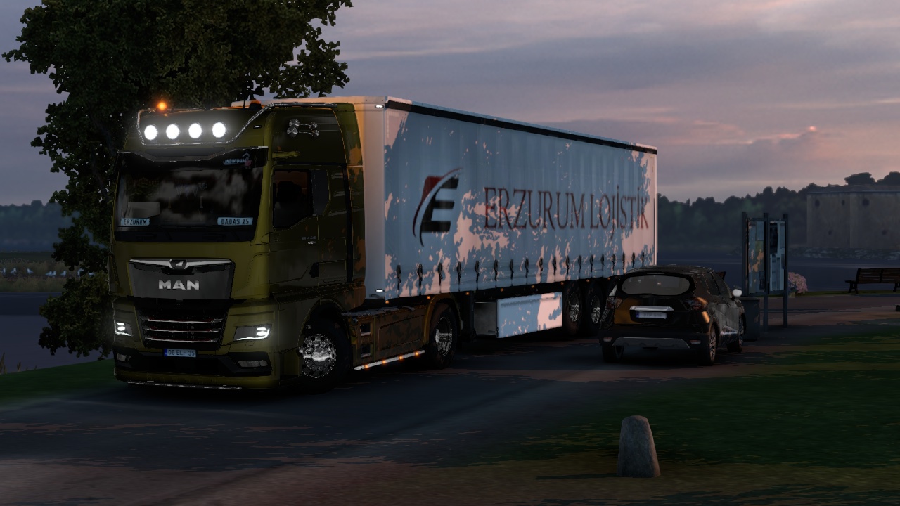 Image by merttokmakci