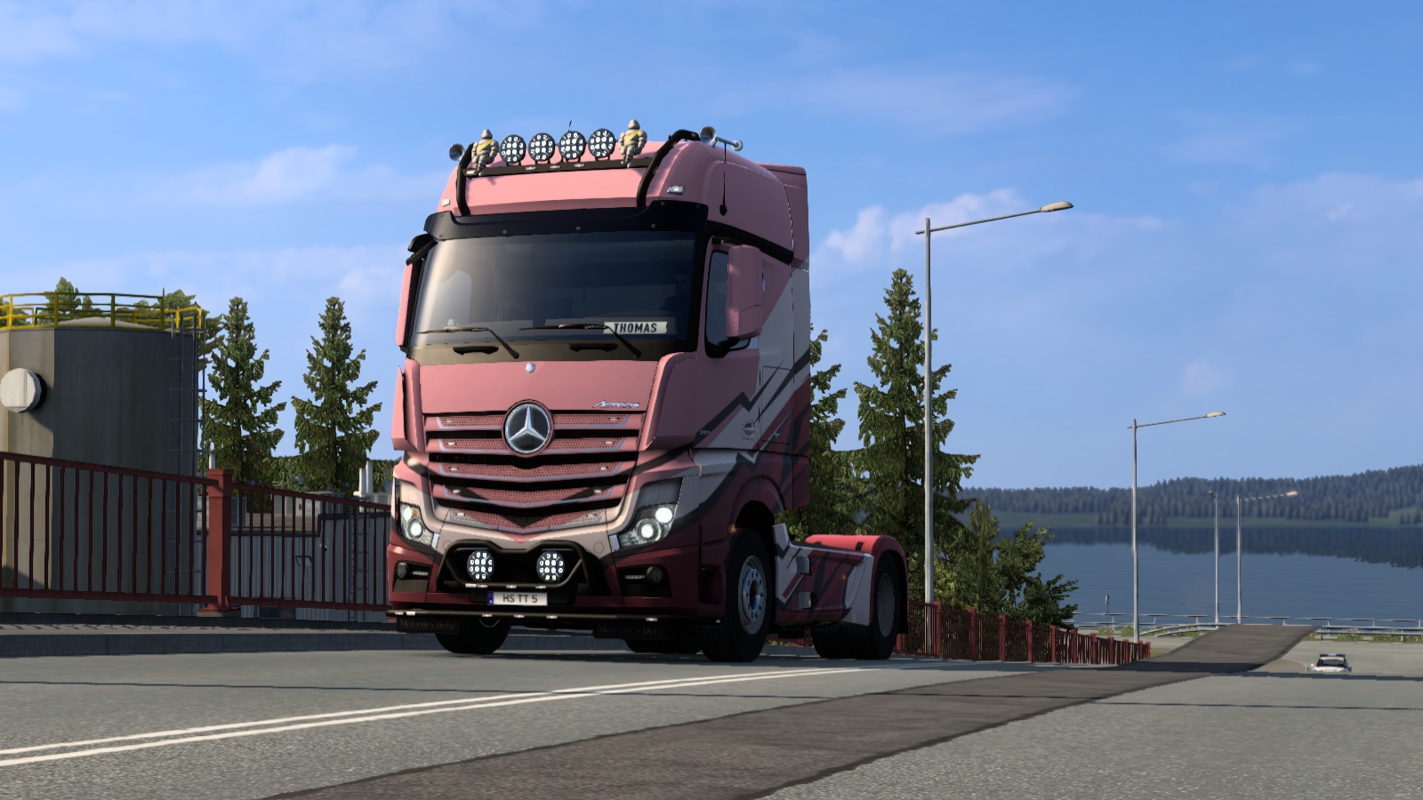 Image by thomasthamrt