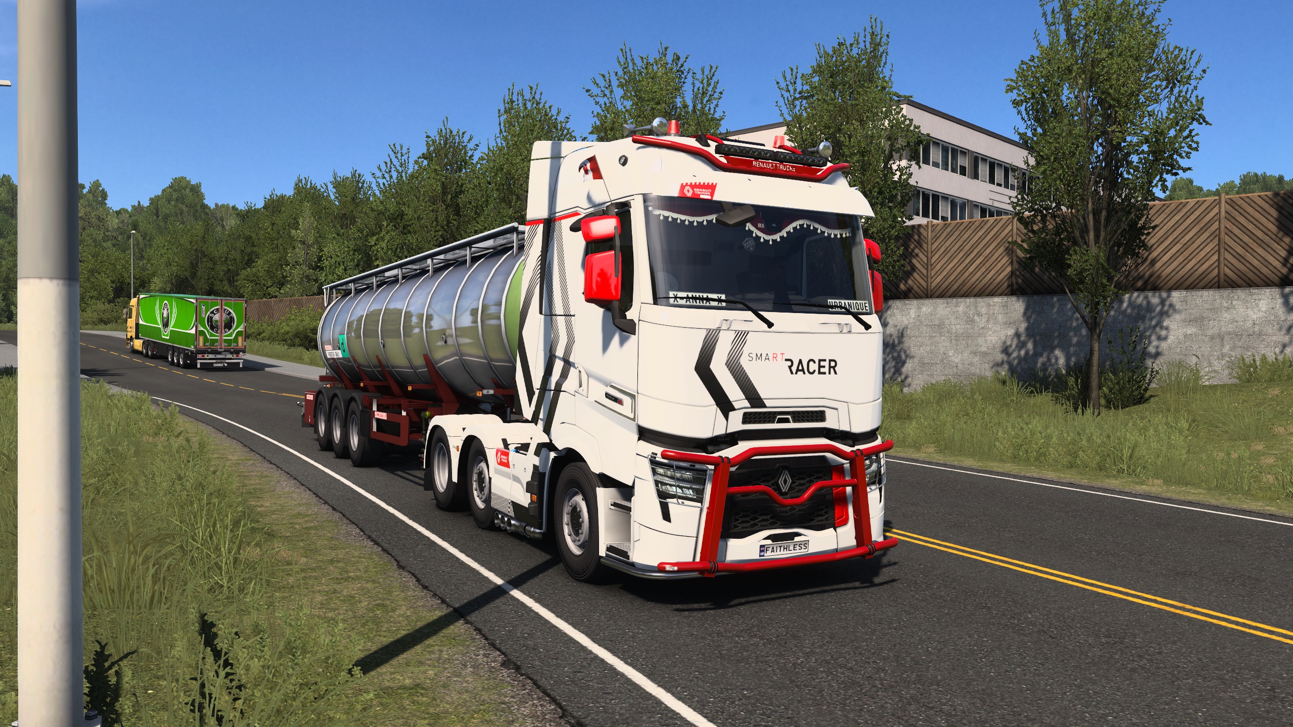 Image by urbanique75