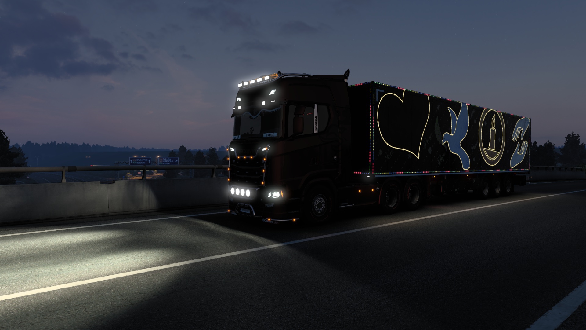 Image by pase4nik_91