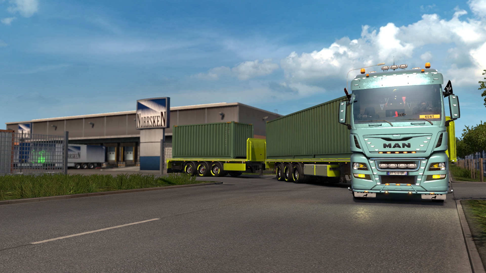 Image by AydoganKunt