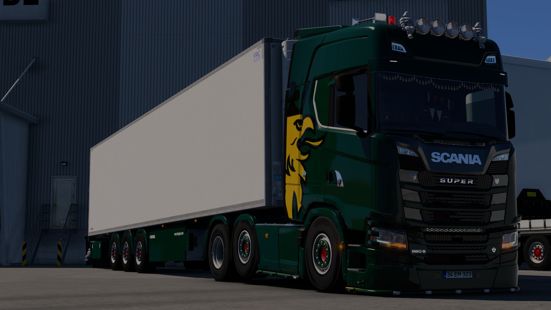 Image by MasqueradeVX