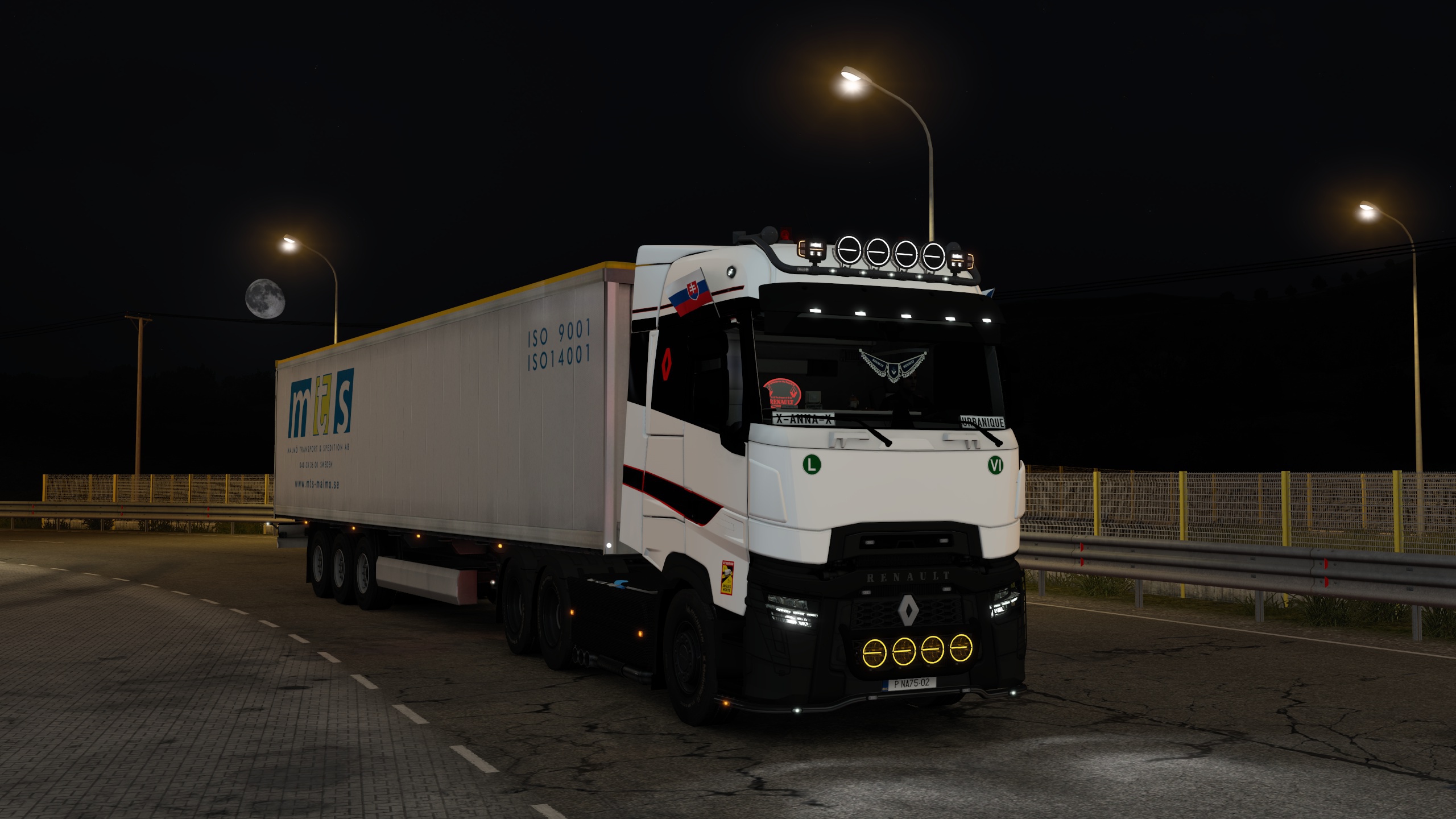 Image by urbanique75