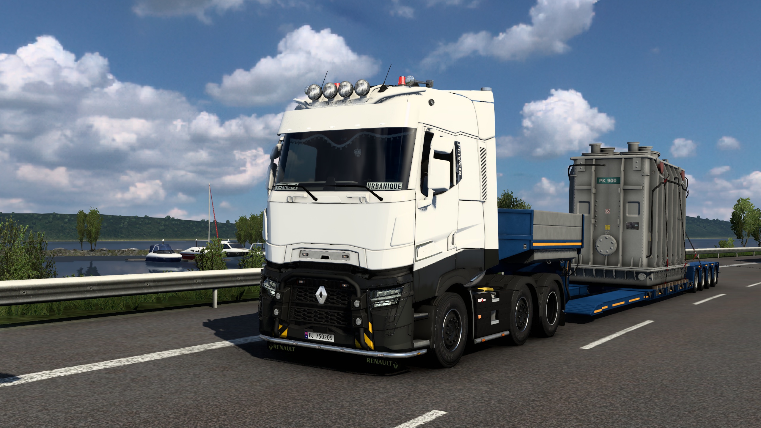 Image by urbanique75