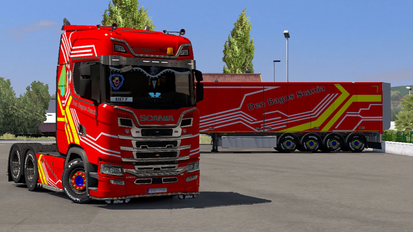 Image by denbagos410