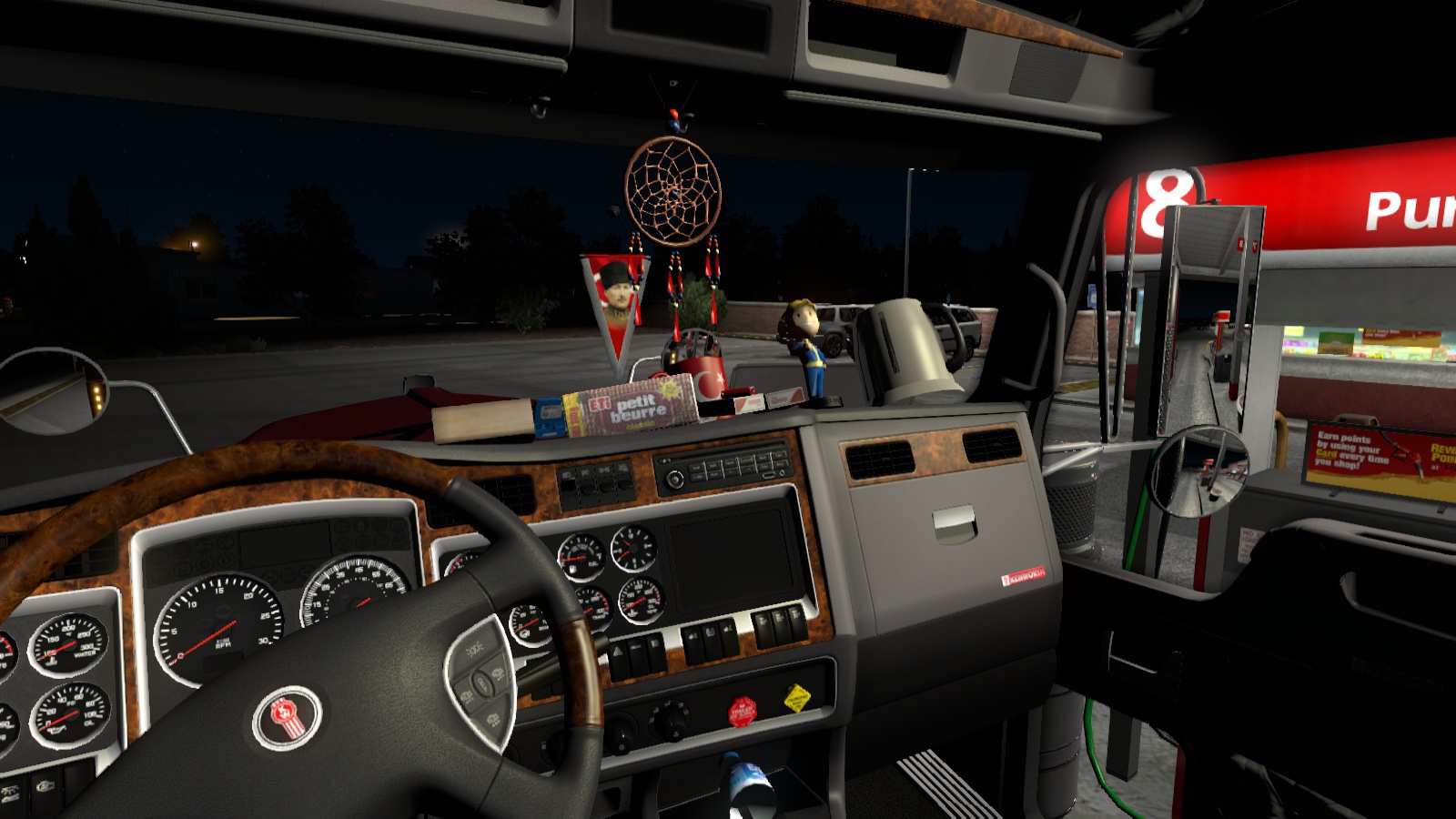 Image by Inmakrokeyt
