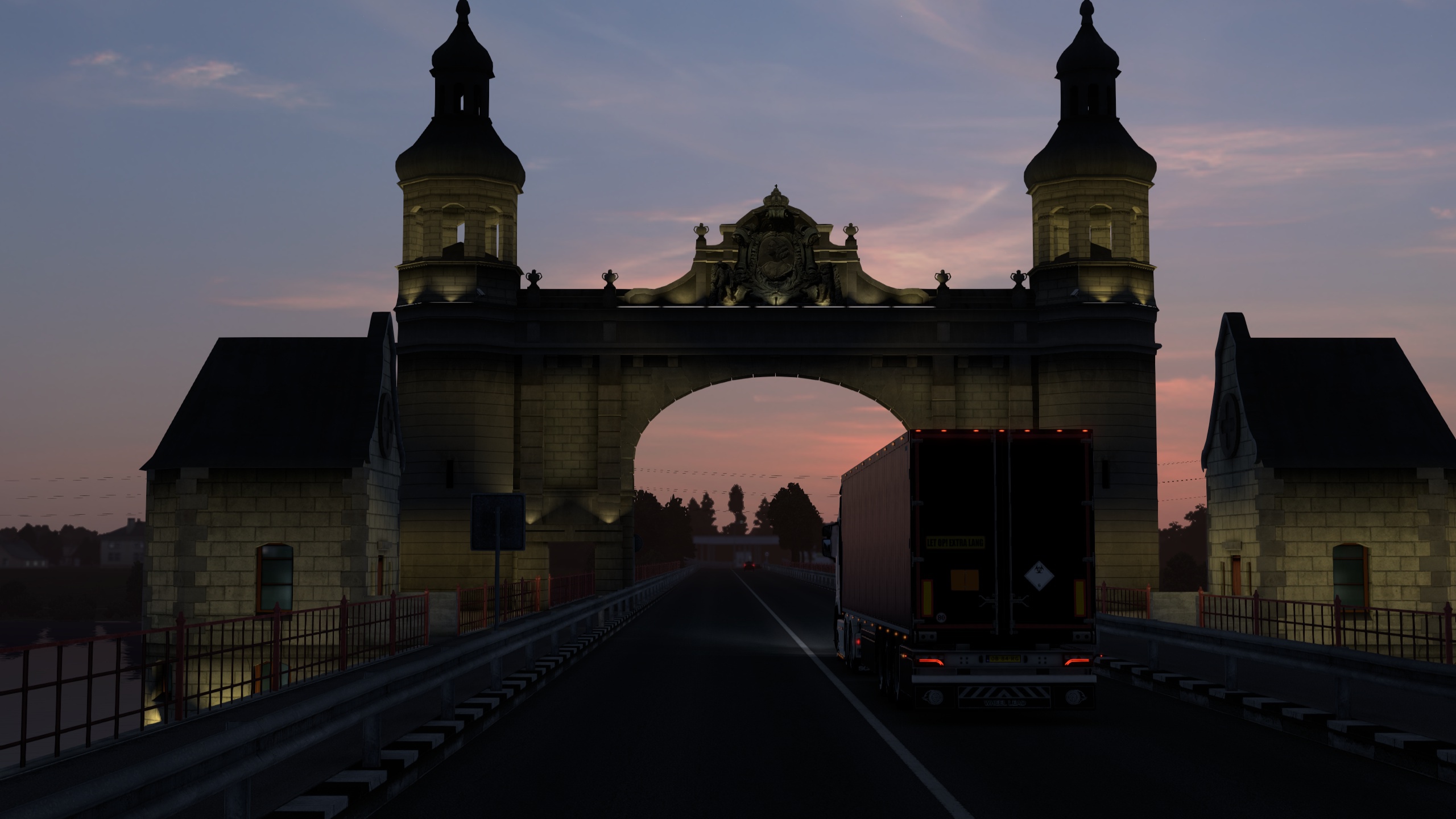 Image by BinuraEN