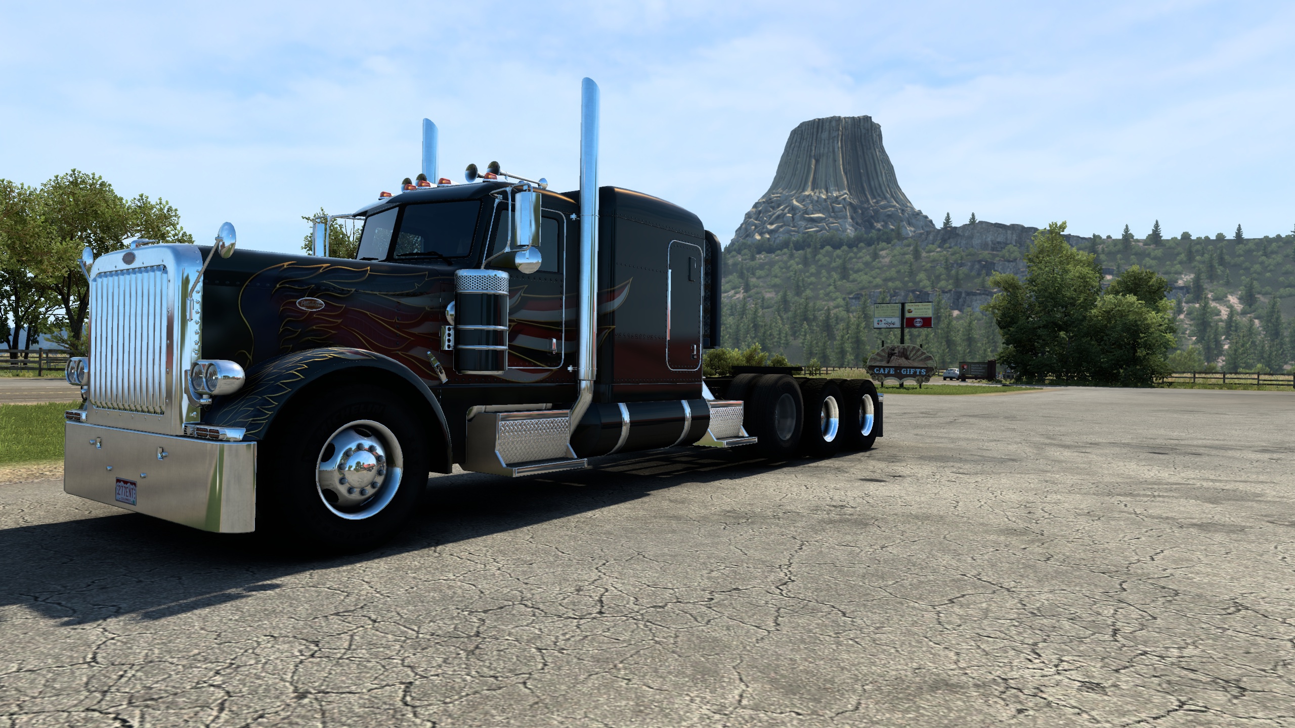 Image by MaxWolfgang