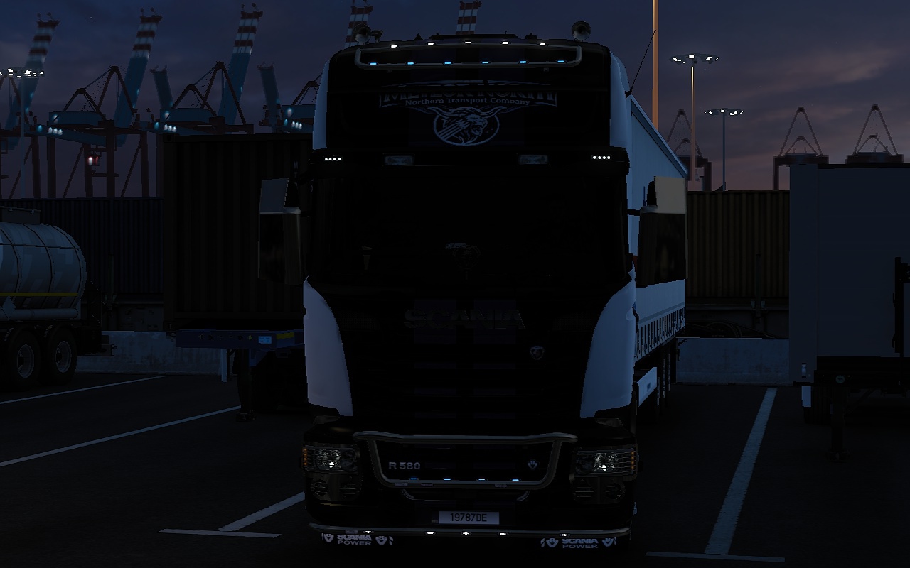 Image by ExtraContinent