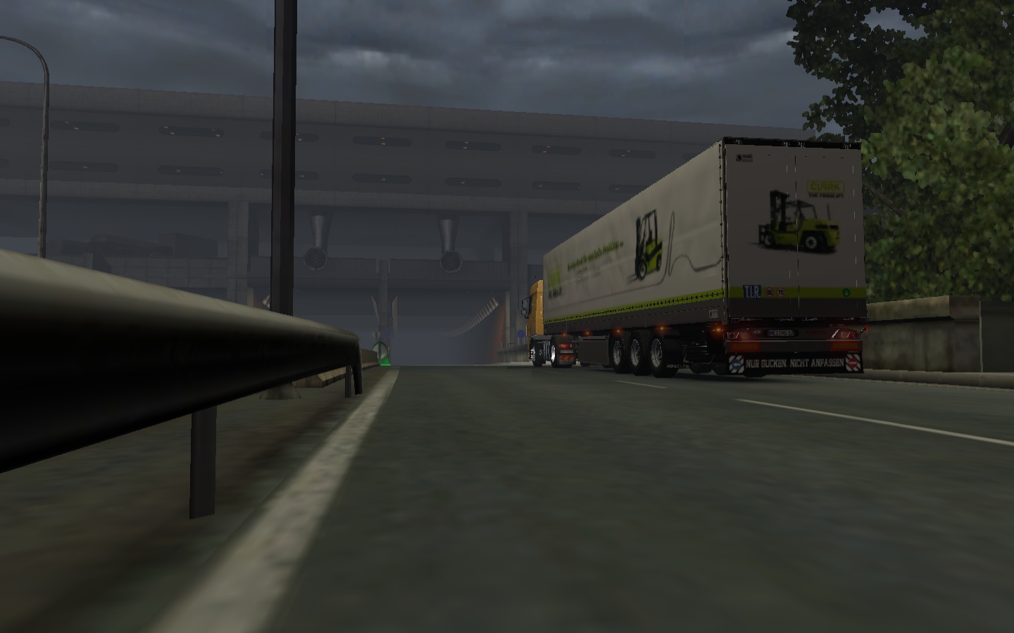 Image by FR_LittleTruck