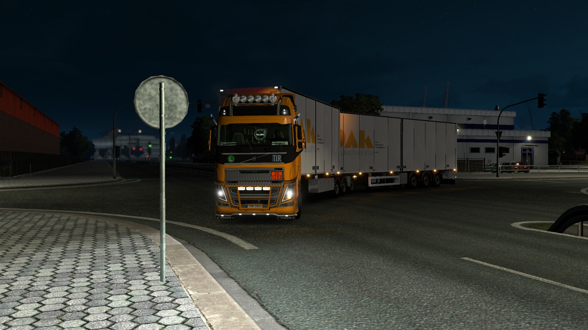 Image by TUPEE00