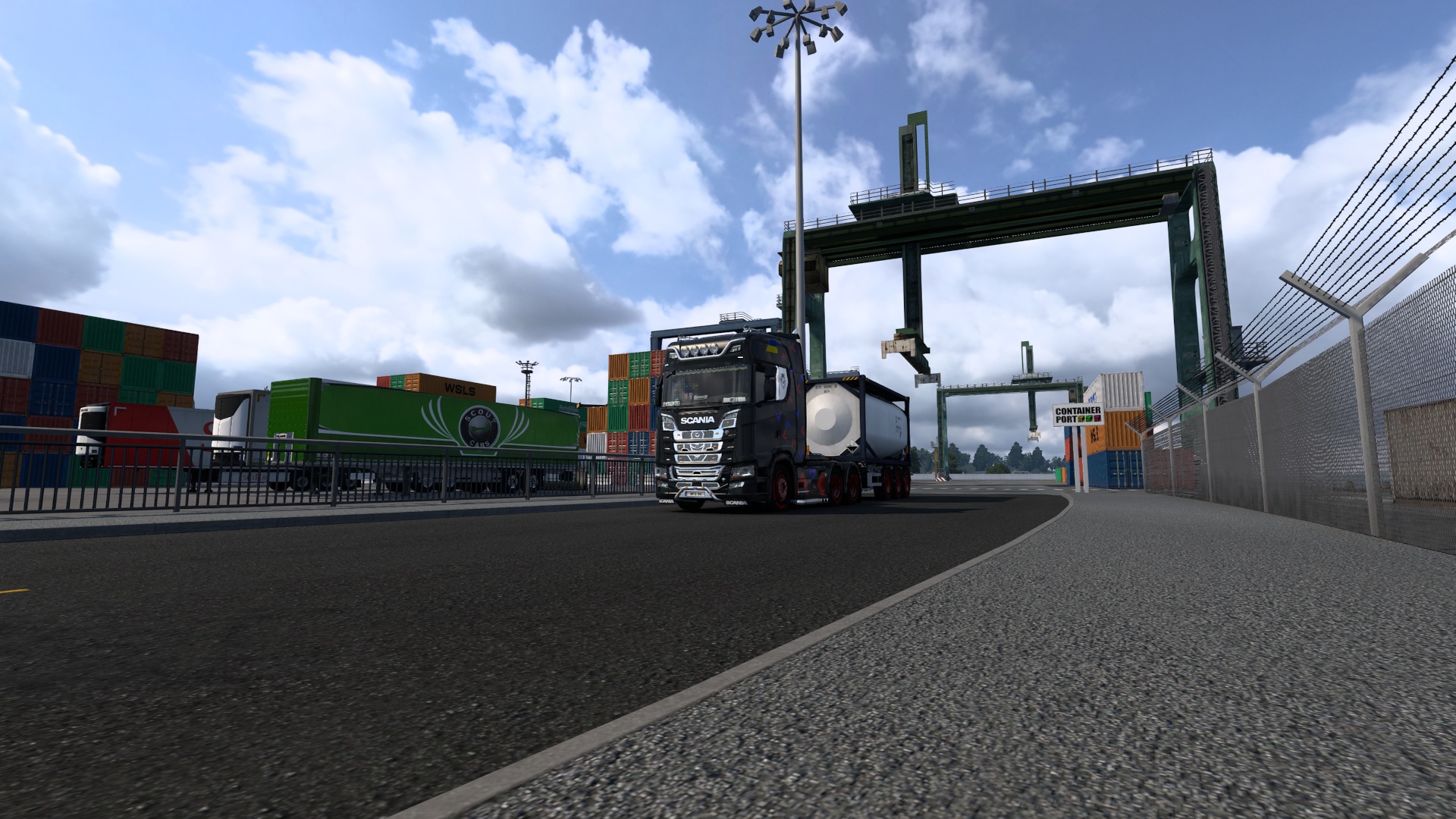 Image by roadracer94