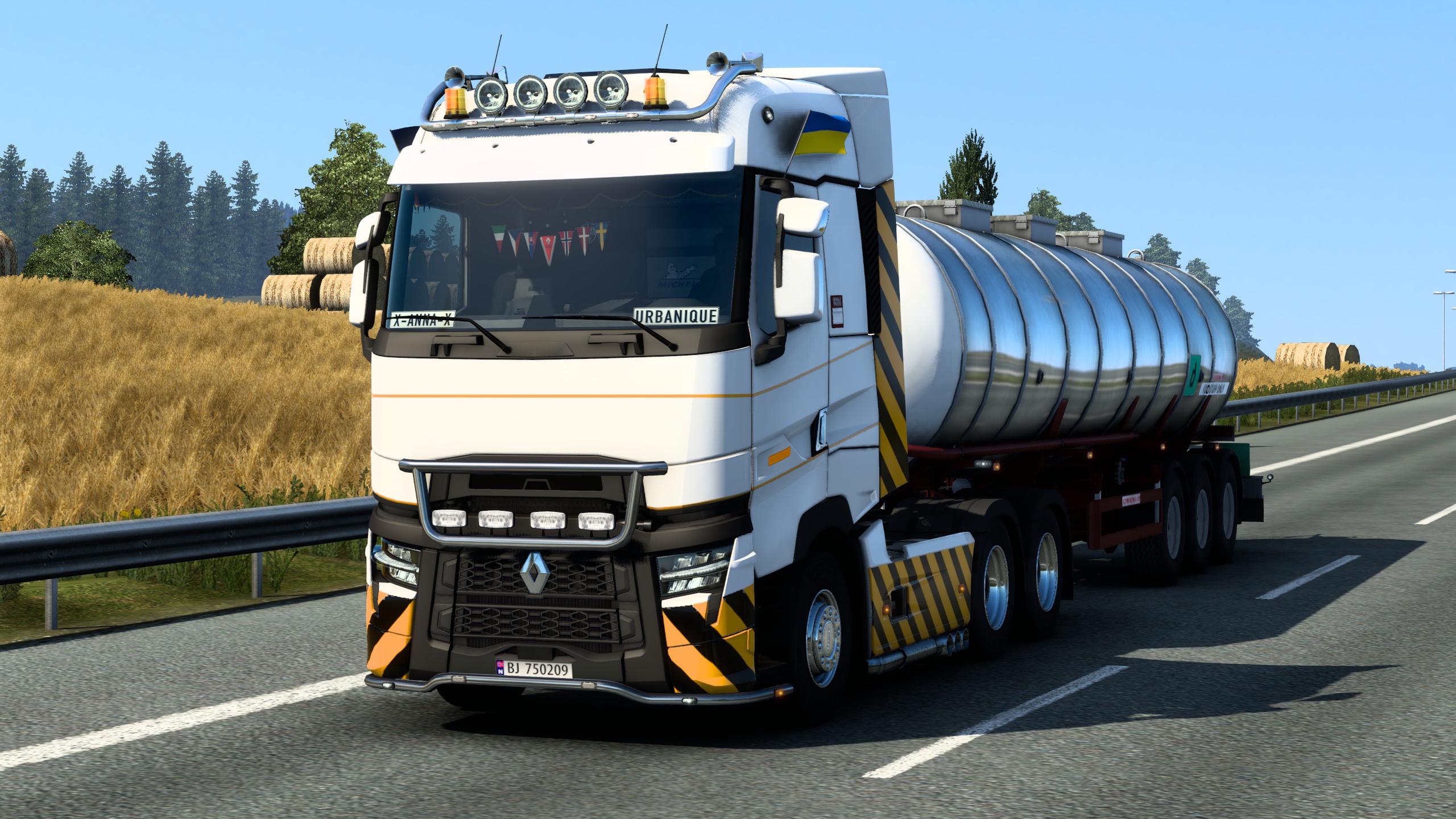 Image by urbanique75