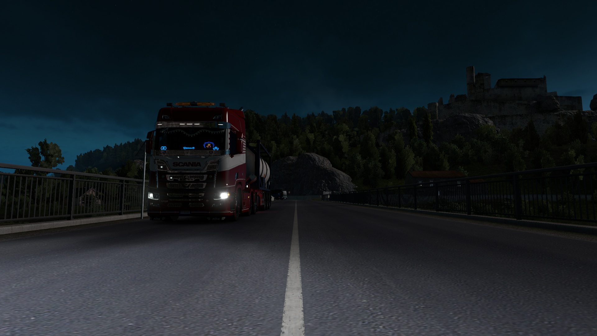 Image by AaronDeLaCruz