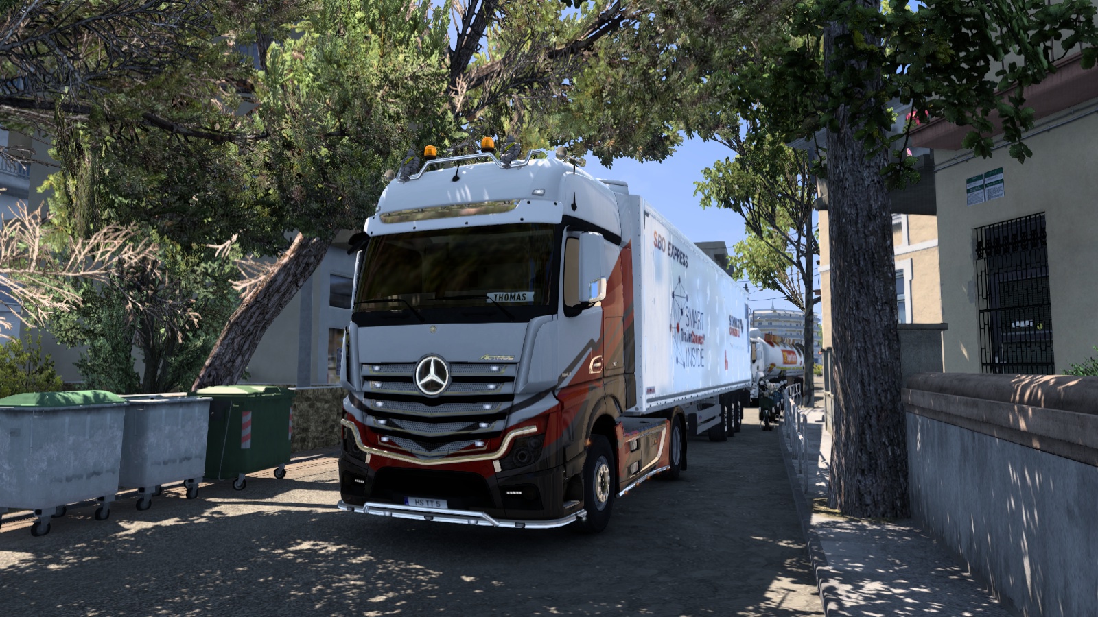 Image by thomasthamrt