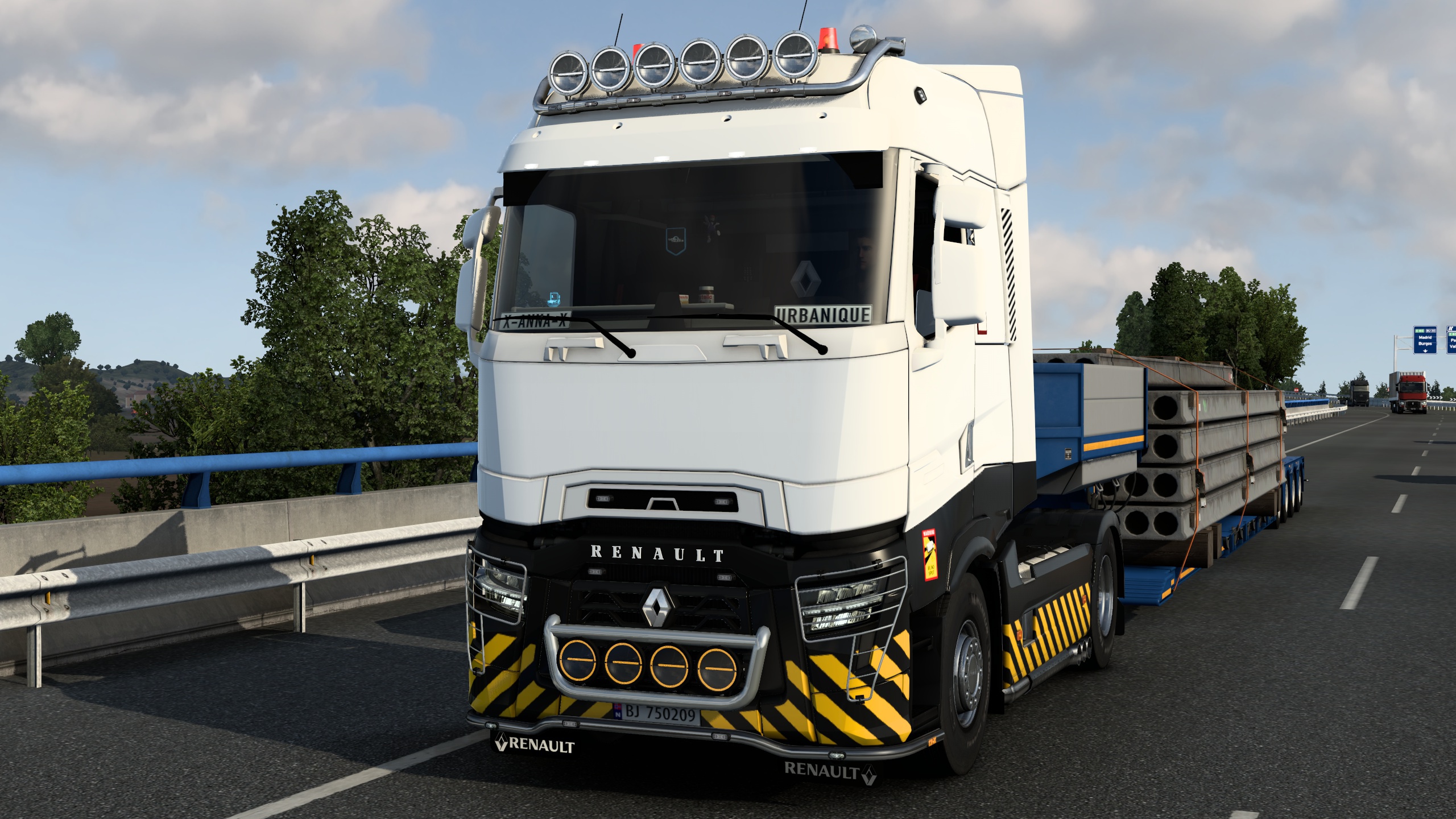 Image by urbanique75